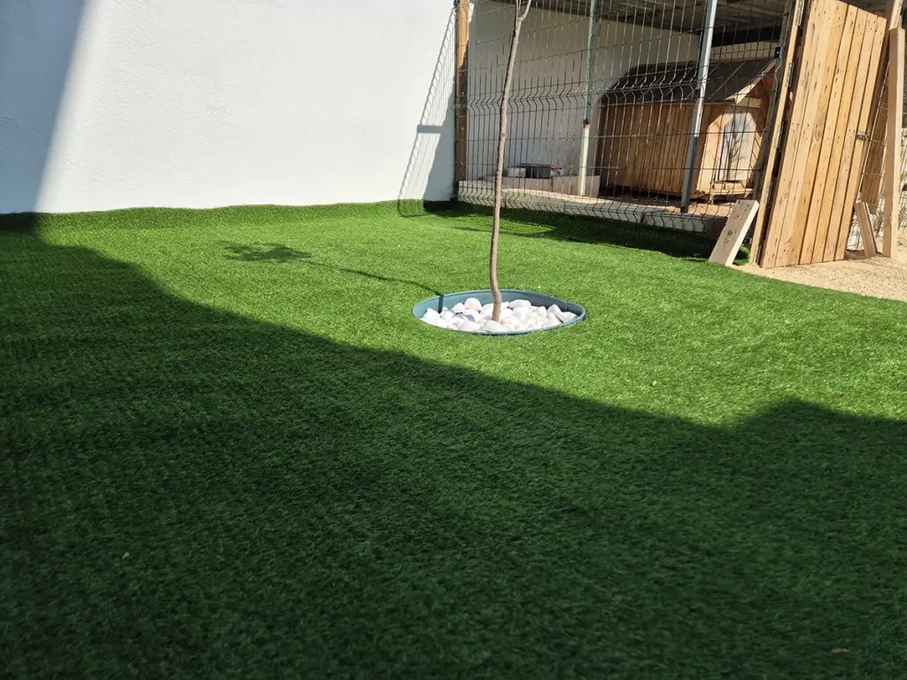 İmza Zemin Çim Halı